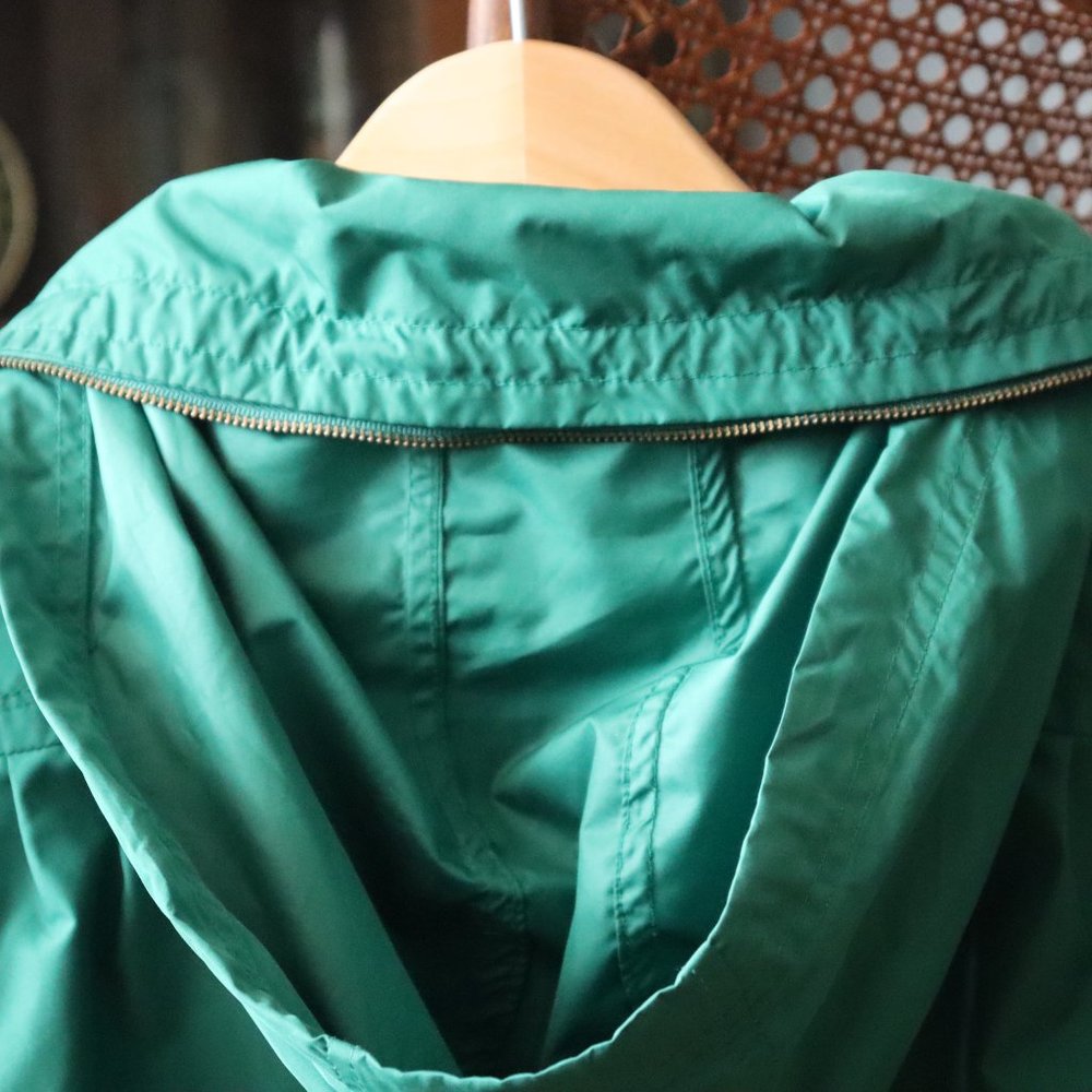 Like New, Cole Haan "Jelly Bean" Windbreaker in Kelly Green, Sz S - Picture 4 of 16